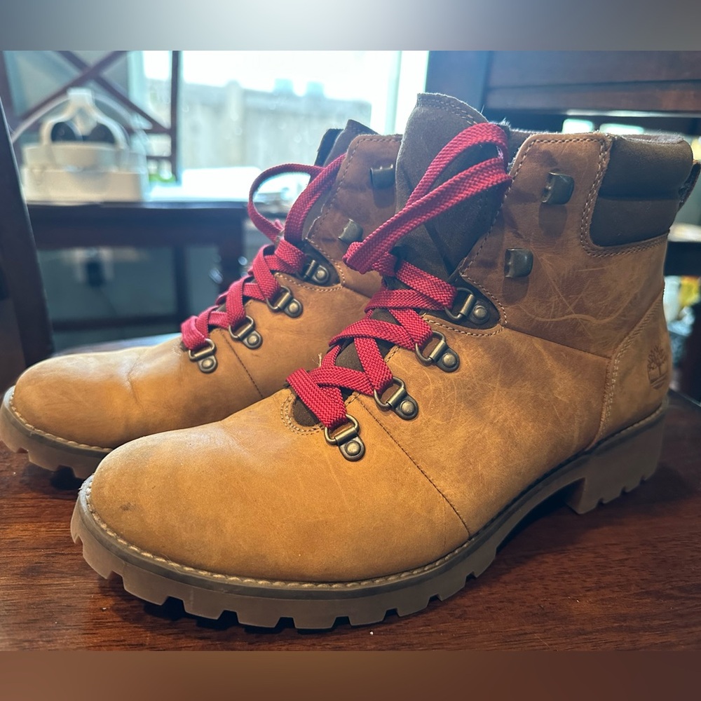 Timberland boots size 9.5